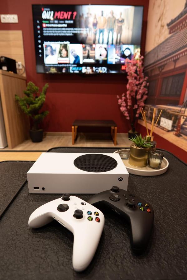 Apartament Capsule Japon - Jacuzzi - Netflix & Ecran Cinema - Xbox Trith-Saint-Leger Zewnętrze zdjęcie