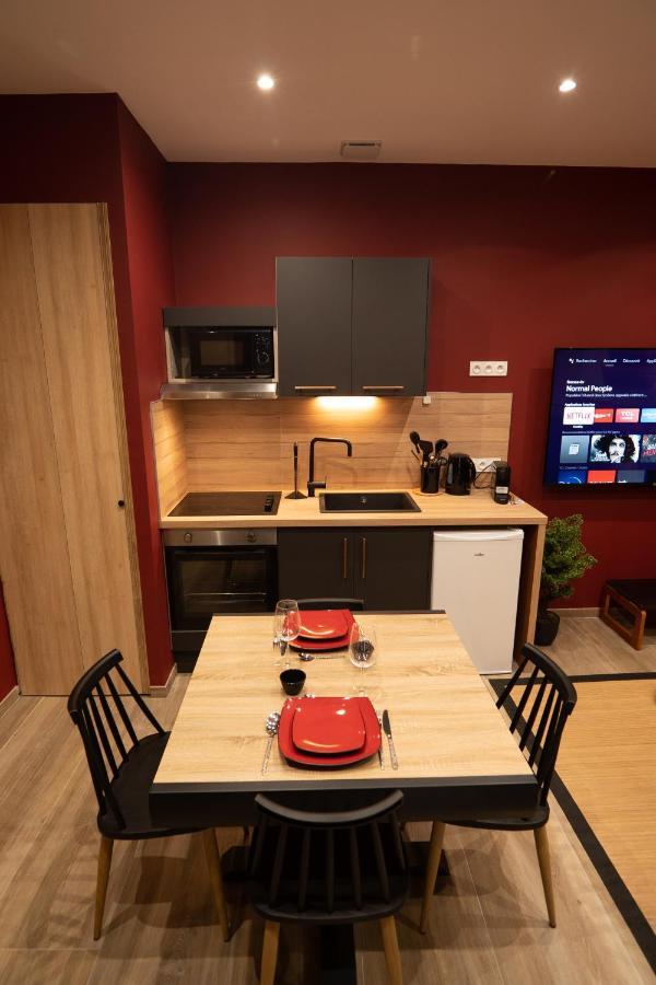 Apartament Capsule Japon - Jacuzzi - Netflix & Ecran Cinema - Xbox Trith-Saint-Leger Zewnętrze zdjęcie