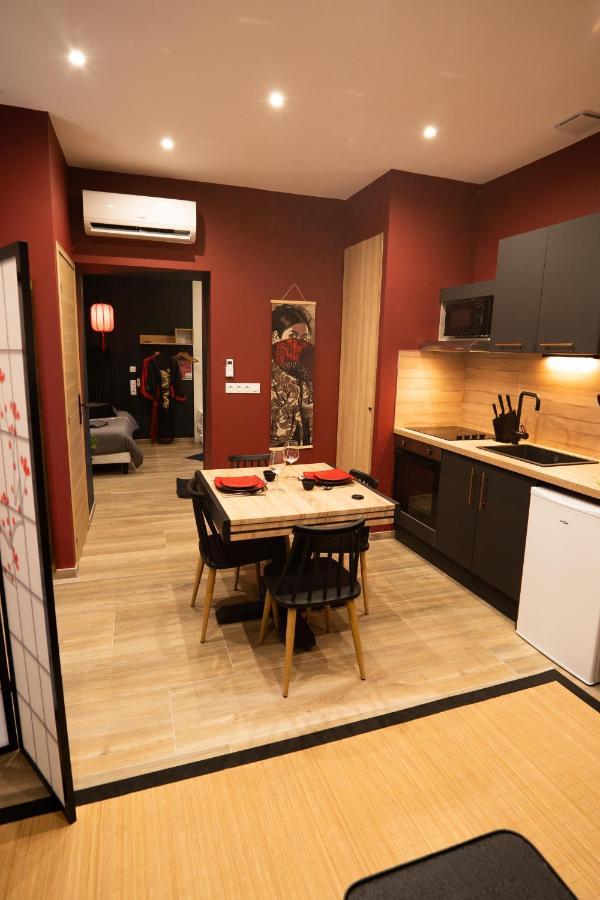 Apartament Capsule Japon - Jacuzzi - Netflix & Ecran Cinema - Xbox Trith-Saint-Leger Zewnętrze zdjęcie